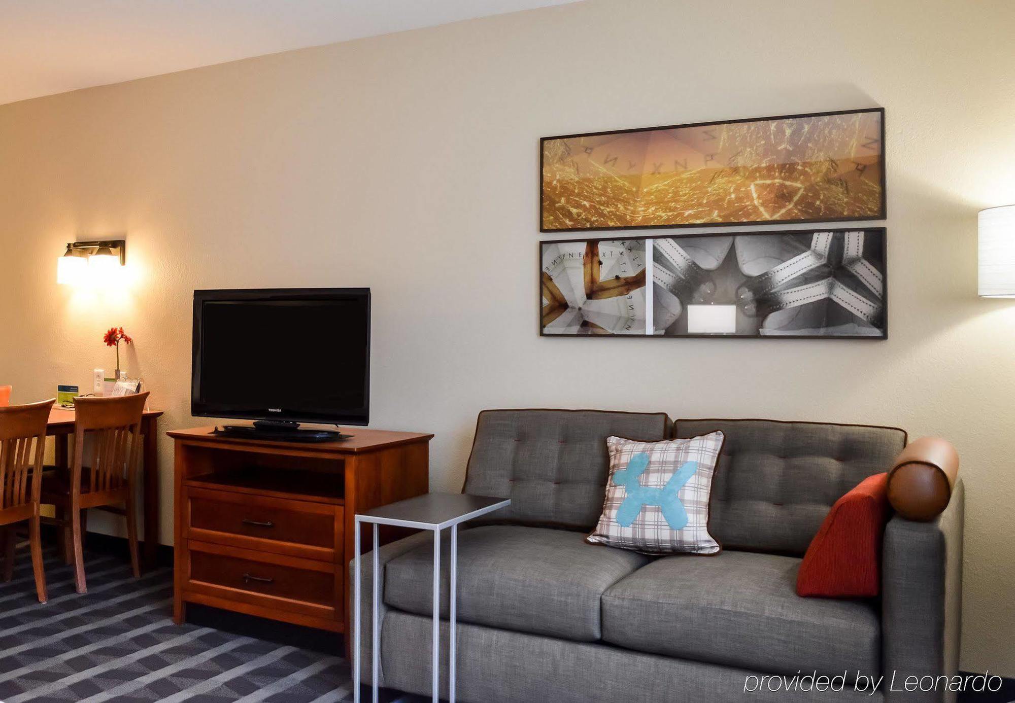 Towneplace Suites Stafford Exteriér fotografie